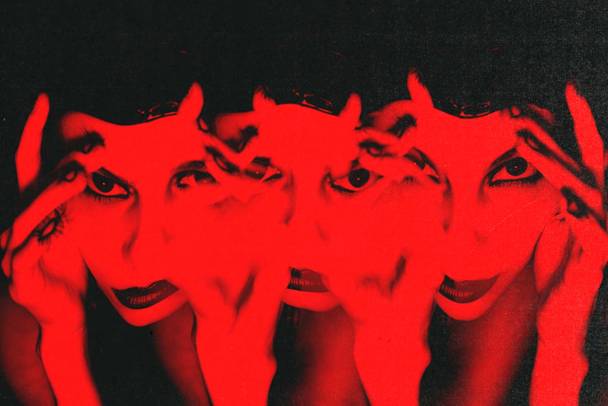 Dolores Deluxe and their Crimson Game