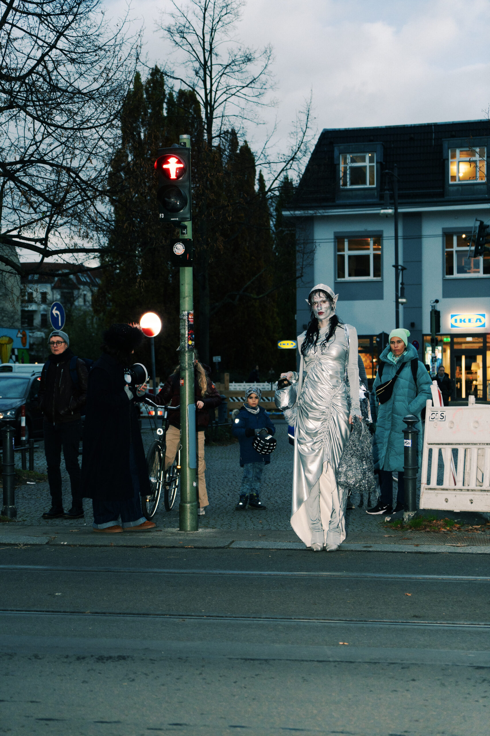 "my kind neighbor" editorial submit, Shin Jeong Hoon @sh1nfoto from Berlin
